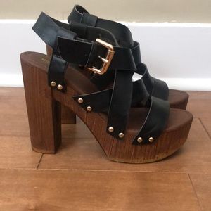 Platform sandals